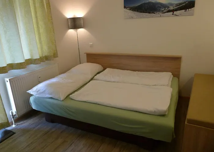 Loitfelder-pang דירה